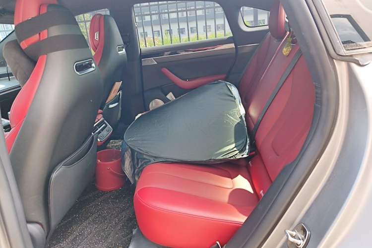 Used Hima Luxeed S7 2024 Pro Rear-Drive Long-Range Version Left Rear Seat