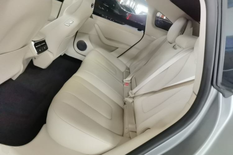 Used Hima Luxeed S7 2024 Max+ Rear-Drive Ultra-Range Intelligent Driving Edition Left Rear Seat