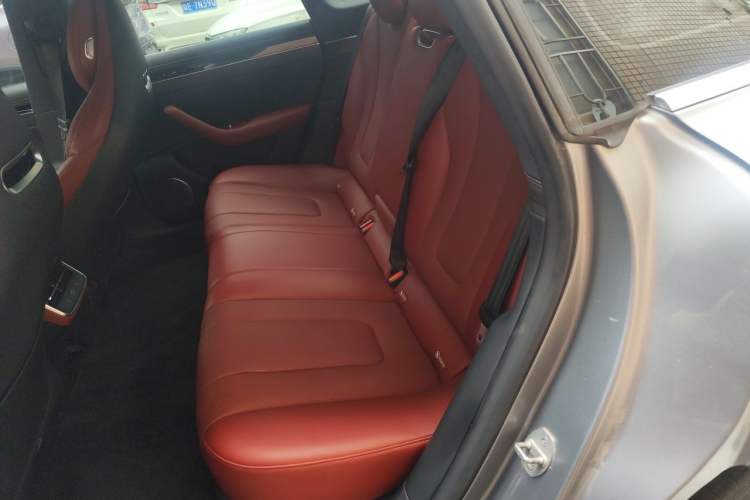 Used Hima Luxeed S7 2024 Max Rear-Drive Long-Range Intelligent Driving Version Left Rear Seat