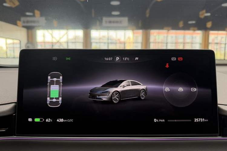 Used Hima Luxeed S7 2024 Max Rear-Drive Long-Range Intelligent Driving Version Odometer Close Up