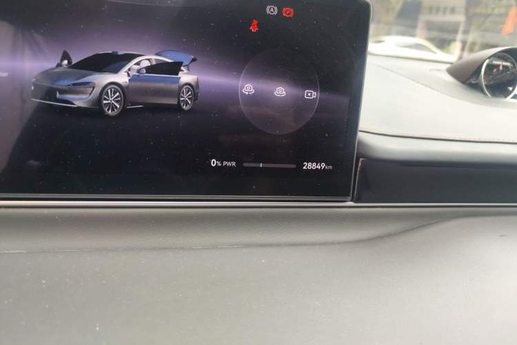 Used Hima Luxeed S7 2024 Max Rear-Drive Long-Range Intelligent Driving Version Odometer Close Up