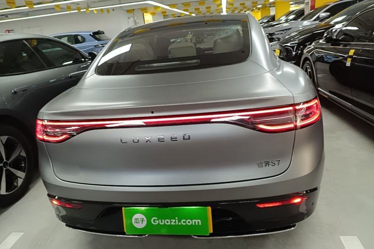 Used Hima Luxeed S7 2024 Max RS Four-Wheel-Drive Performance Edition Rear