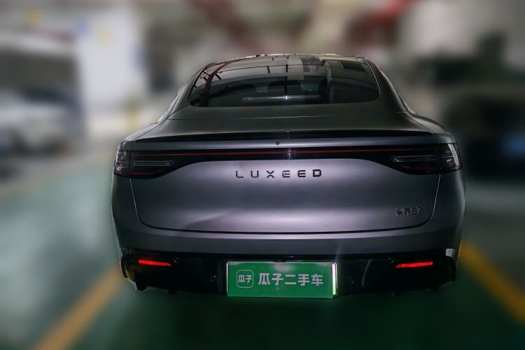 Used Hima Luxeed S7 2024 Ultra Four-Wheel Drive Flagship Edition Rear