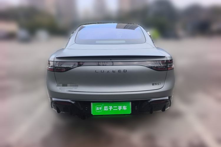Used Hima Luxeed S7 2024 Ultra Four-Wheel Drive Flagship Edition Rear