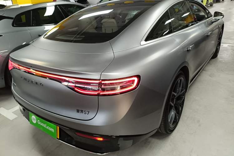 Used Hima Luxeed S7 2024 Max RS Four-Wheel-Drive Performance Edition Rear Right 45 Deg