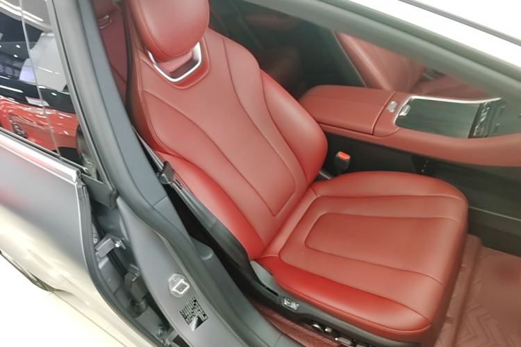 Used Hima Luxeed S7 2024 Max Rear-Drive Long-Range Intelligent Driving Version Right Front Seat