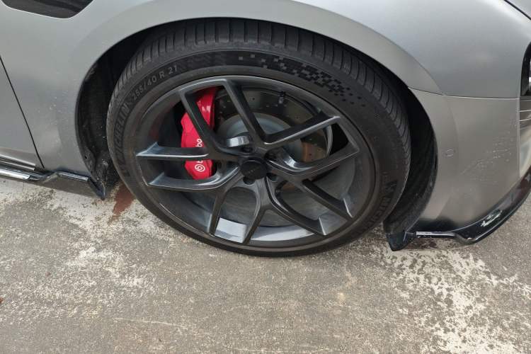 Used Hima Luxeed S7 2024 Max RS Four-Wheel-Drive Performance Edition Right Front Wheel Hub