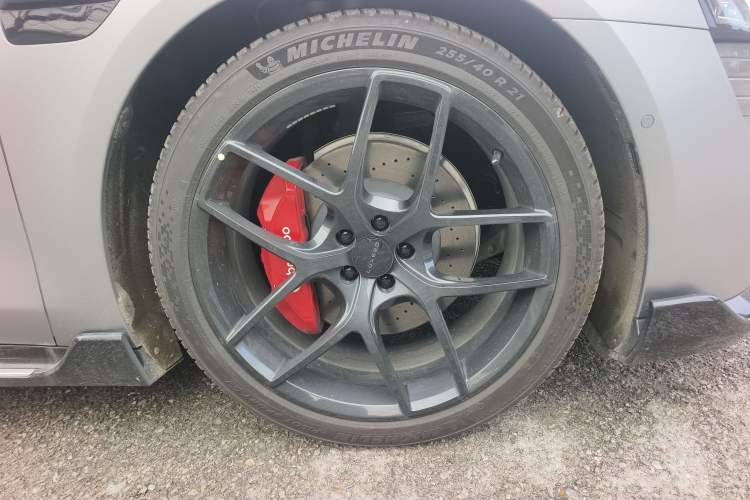 Used Hima Luxeed S7 2024 Ultra Four-Wheel Drive Flagship Edition Right Front Wheel Hub