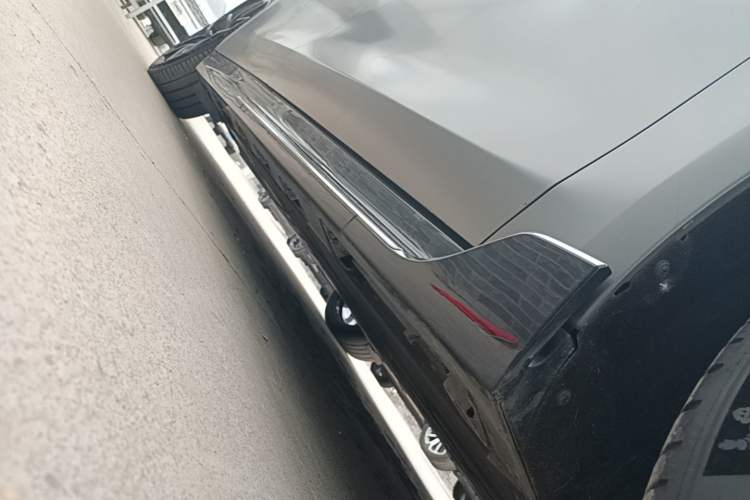 Used Hima Luxeed S7 2024 Max RS Four-Wheel-Drive Performance Edition Right Side Sill