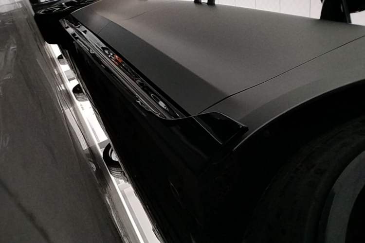 Used Hima Luxeed S7 2024 Max RS Four-Wheel-Drive Performance Edition Right Side Sill