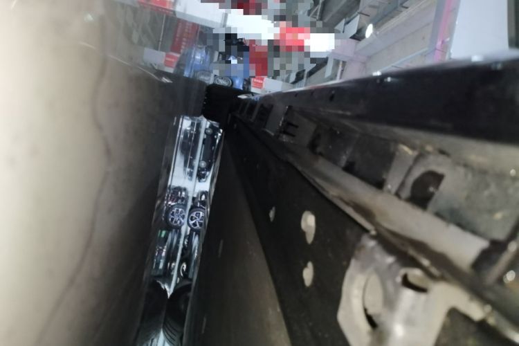 Used Hima Luxeed S7 2024 Max+ Rear-Drive Ultra-Range Intelligent Driving Edition Right Side Sill