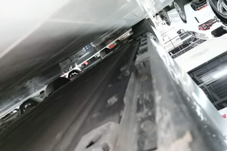 Used Hima Luxeed S7 2024 Max Rear-Drive Long-Range Intelligent Driving Version Right Side Sill