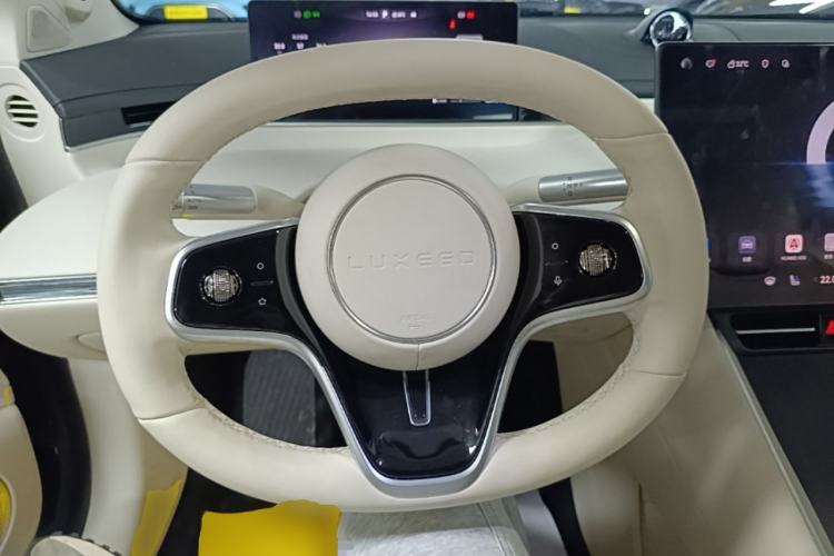 Used Hima Luxeed S7 2024 Max RS Four-Wheel-Drive Performance Edition Steering Wheel