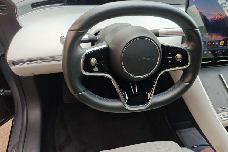 Used Hima Luxeed S7 2024 Max RS Four-Wheel-Drive Performance Edition Steering Wheel
