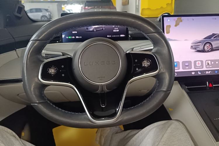 Used Hima Luxeed S7 2024 Max RS Steering Wheel