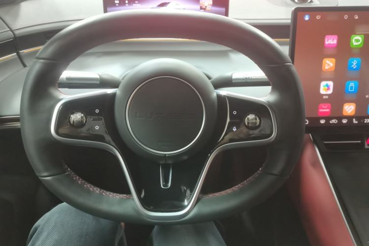 Used Hima Luxeed S7 2024 Max+ Rear-Drive Ultra-Range Intelligent Driving Edition Steering Wheel