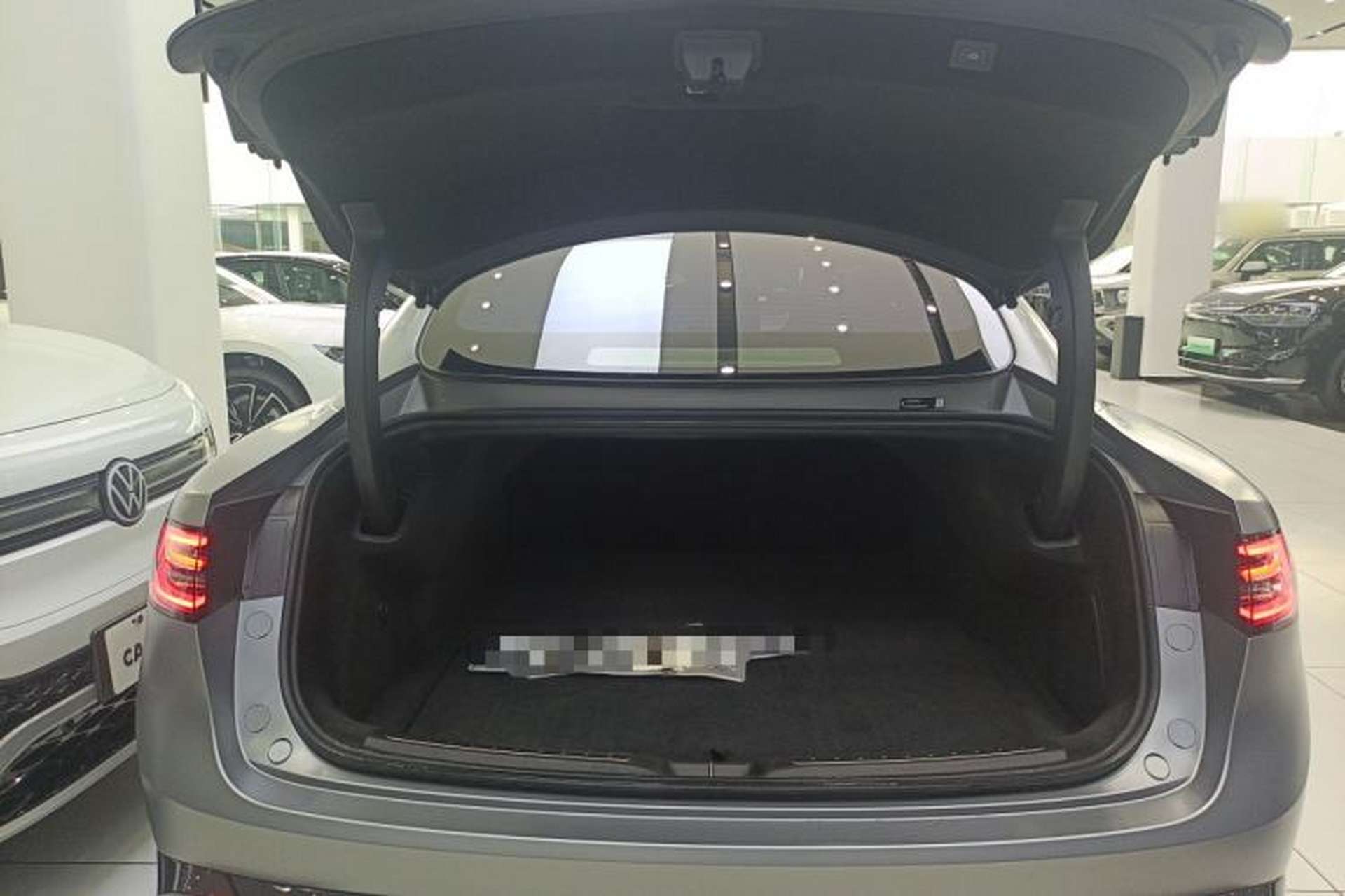 Used Hima Luxeed S7 2024 Max RS Four-Wheel-Drive Performance Edition Trunk