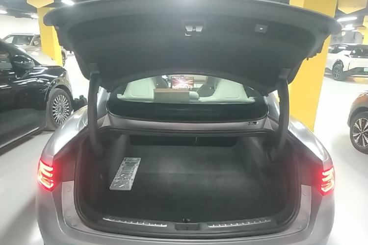 Used Hima Luxeed S7 2024 Max RS Trunk