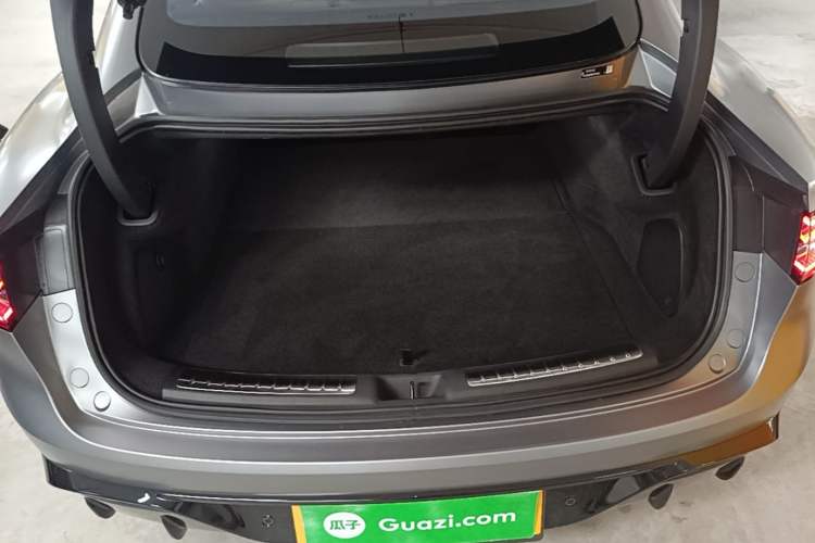 Used Hima Luxeed S7 2024 Max RS Trunk