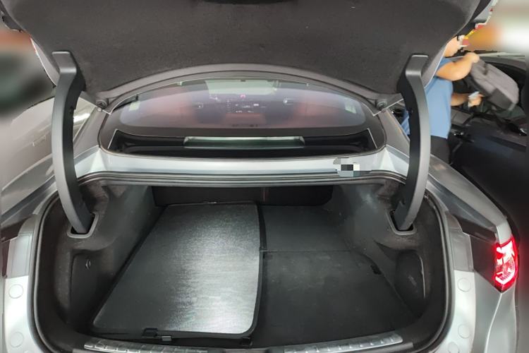 Used Hima Luxeed S7 2024 Max Trunk