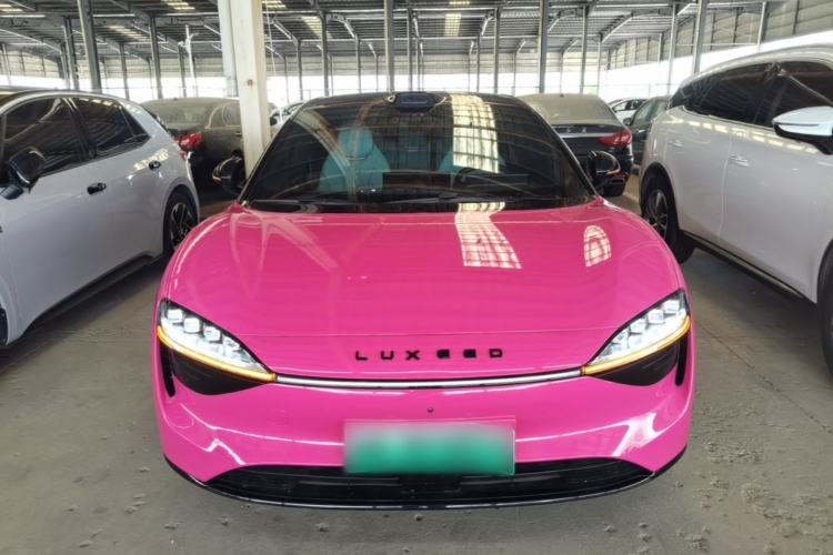Used Hima Luxeed S7 2024 Max Front