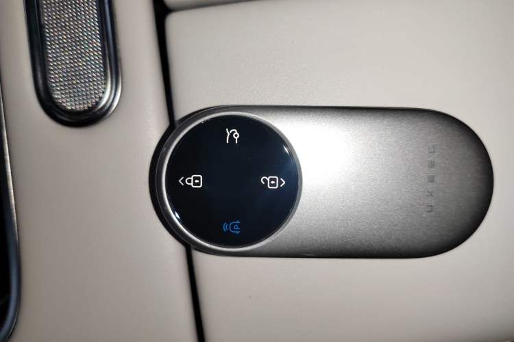 Used Hima Luxeed S7 2024 Ultra Four-Wheel Drive Flagship Edition Interior 1
