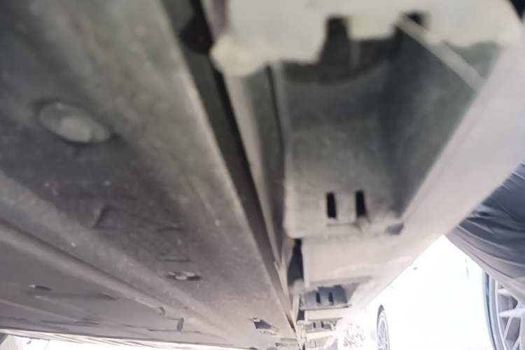 Used Hima Luxeed S7 2024 Max Rear-Drive Long-Range Intelligent Driving Version Left Side Sill