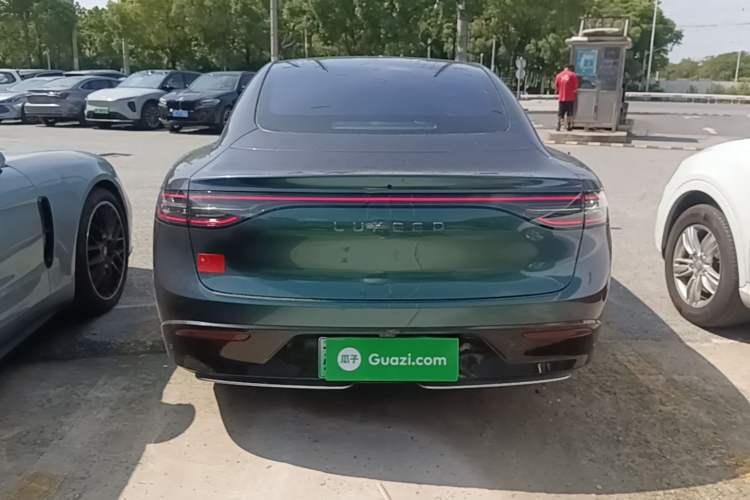 Used Hima Luxeed S7 2024 Max Rear-Drive Long-Range Intelligent Driving Version Rear