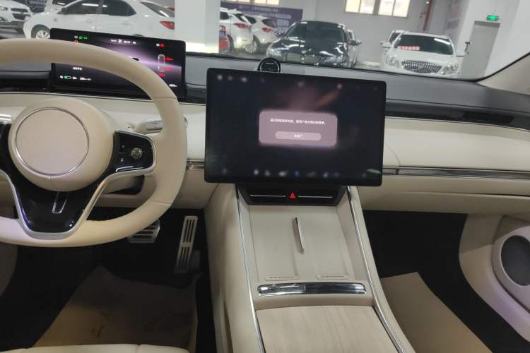 Used Hima Luxeed S7 2024 Ultra Four-Wheel Drive Flagship Edition Audio And AC Panel