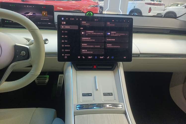 Used Hima Luxeed S7 2024 Max+ Rear-Drive Ultra-Range Intelligent Driving Edition Audio And AC Panel
