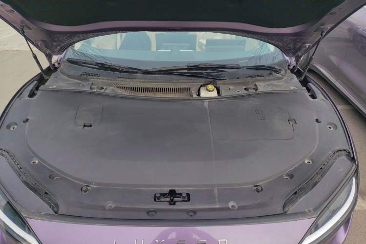 Used Hima Luxeed S7 2024 Max+ Rear-Drive Ultra-Range Intelligent Driving Edition Engine Bay