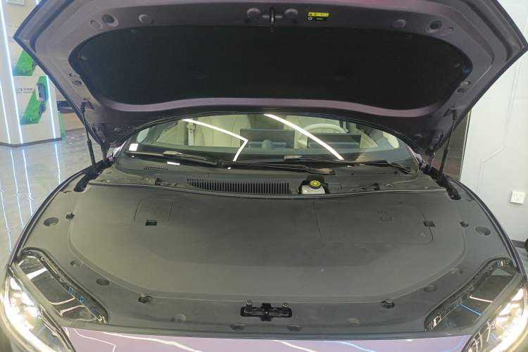 Used Hima Luxeed S7 2024 Max+ Rear-Drive Ultra-Range Intelligent Driving Edition Engine Bay