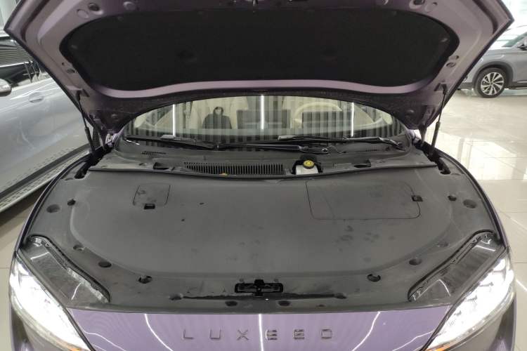 Used Hima Luxeed S7 2024 Ultra Four-Wheel Drive Flagship Edition Engine Bay