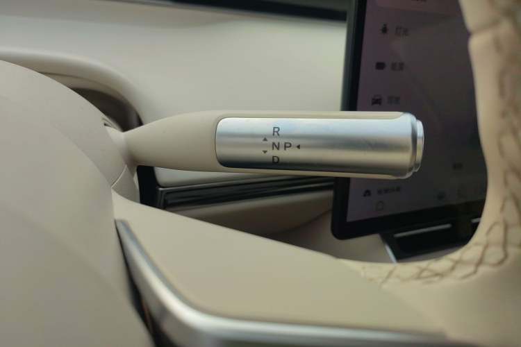 Used Hima Luxeed S7 2024 Max+ Rear-Drive Ultra-Range Intelligent Driving Edition Gear Lever