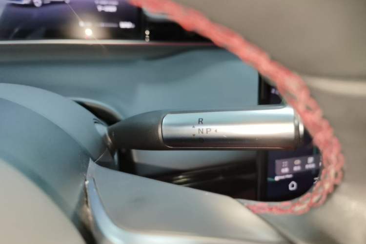 Used Hima Luxeed S7 2024 Max+ Rear-Drive Ultra-Range Intelligent Driving Edition Gear Lever