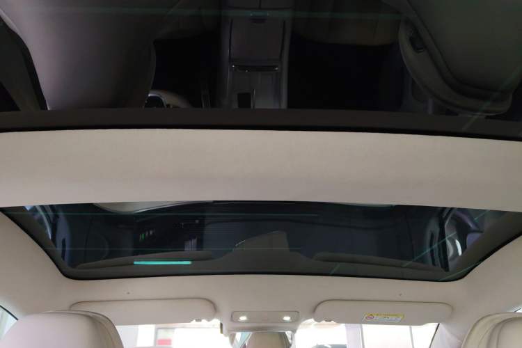 Used Hima Luxeed S7 2024 Ultra Four-Wheel Drive Flagship Edition Headliner