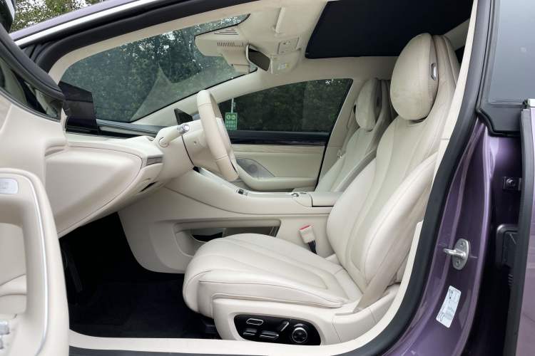 Used Hima Luxeed S7 2024 Ultra Four-Wheel Drive Flagship Edition Interior 1