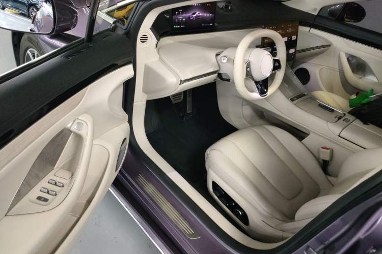 Used Hima Luxeed S7 2024 Max+ Rear-Drive Ultra-Range Intelligent Driving Edition Interior 3