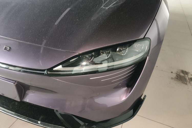 Used Hima Luxeed S7 2024 Ultra Four-Wheel Drive Flagship Edition Left Front Headlight