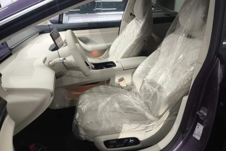Used Hima Luxeed S7 2024 Pro Rear-Drive Long-Range Version Left Front Seat