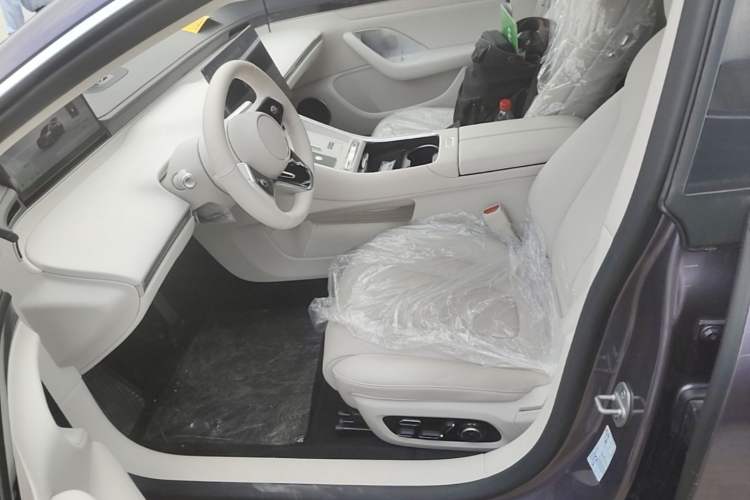 Used Hima Luxeed S7 2024 Pro Model Left Front Seat