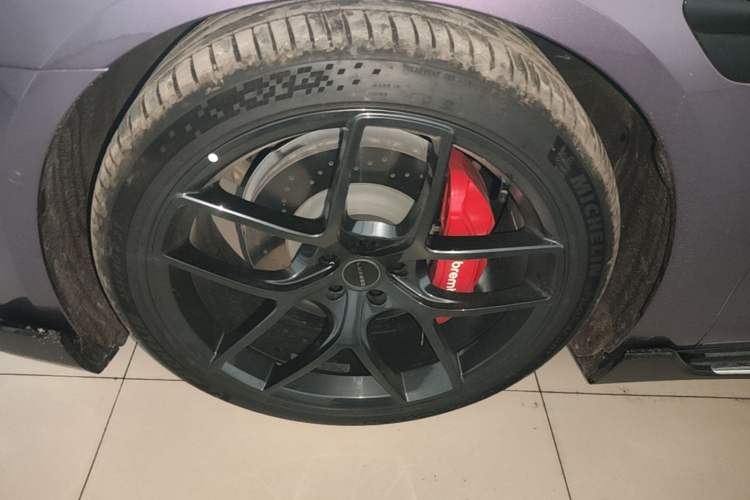 Used Hima Luxeed S7 2024 Ultra Four-Wheel Drive Flagship Edition Left Front Wheel Hub