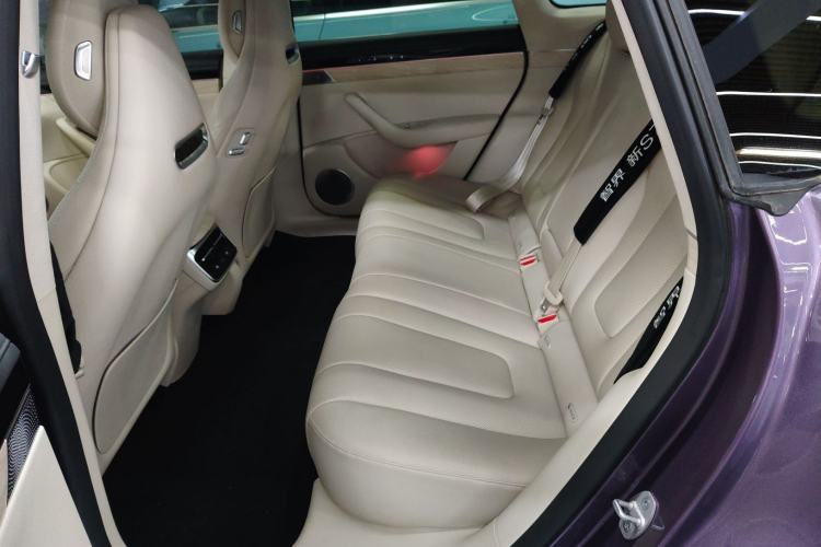 Used Hima Luxeed S7 2024 Ultra Four-Wheel Drive Flagship Edition Left Rear Seat
