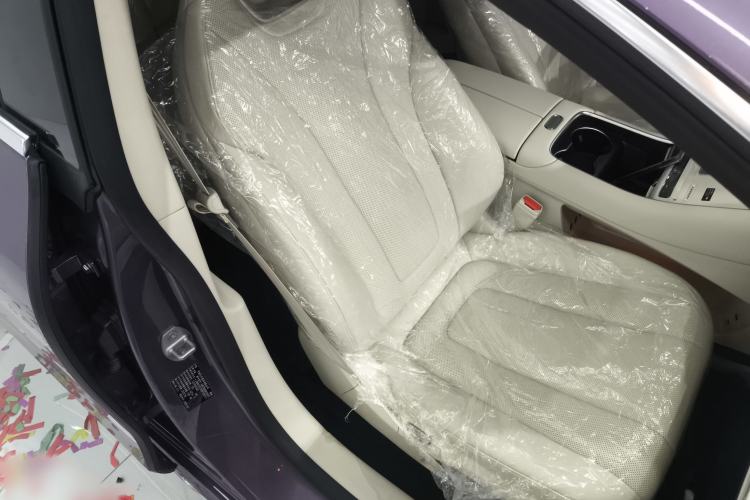 Used Hima Luxeed S7 2024 Pro Rear-Drive Long-Range Version Right Front Seat