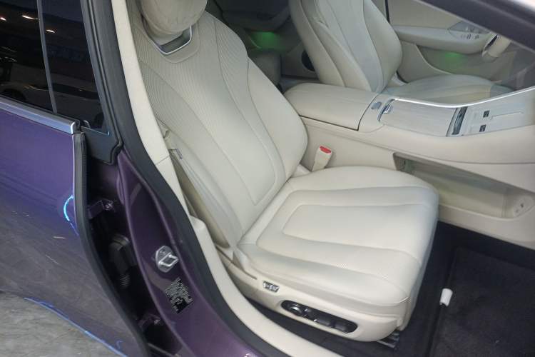 Used Hima Luxeed S7 2024 Max+ Rear-Drive Ultra-Range Intelligent Driving Edition Right Front Seat