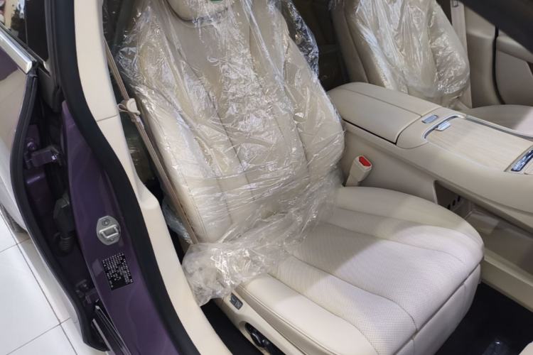 Used Hima Luxeed S7 2024 Pro Model Right Front Seat