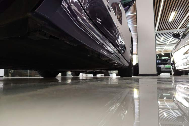 Used Hima Luxeed S7 2024 Ultra Four-Wheel Drive Flagship Edition Right Side Sill