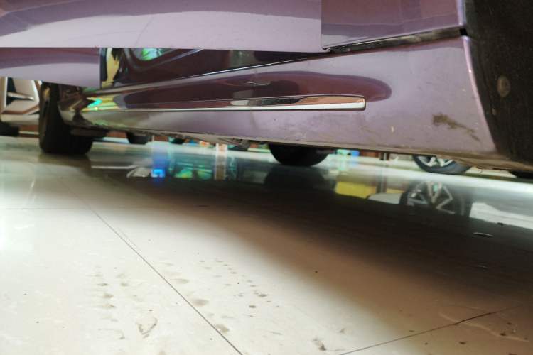 Used Hima Luxeed S7 2024 Pro Rear-Drive Long-Range Version Right Side Sill