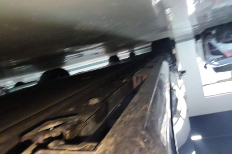 Used Hima Luxeed S7 2024 Ultra Four-Wheel Drive Flagship Edition Right Side Sill