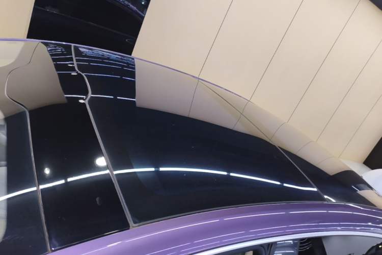 Used Hima Luxeed S7 2024 Pro Model Roof